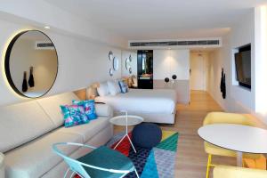 King Studio room in QT Bondi