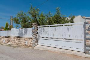 Villa con piscina Alcamo Marina