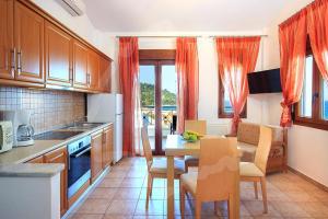 Loretta Maisonettes and studios