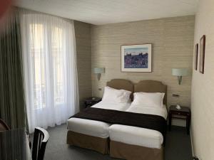 Hotels Hotel Delavigne : photos des chambres