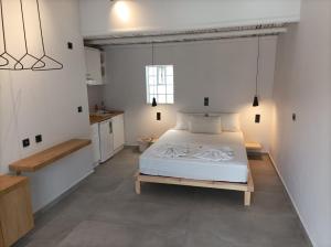 Galini Studios & Apartments-Adults only