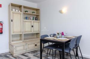 Aveiros Beach Apartment Ocean View - By Dalma Portuguesa