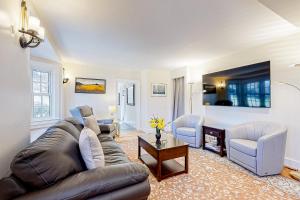 Captain Samuel Norris House