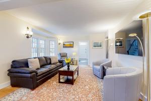 Captain Samuel Norris House