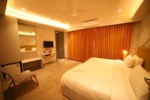 Waltair Abode