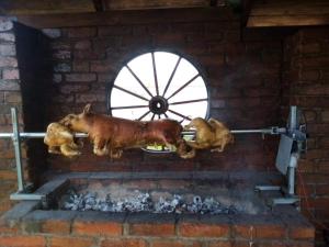 Complex Turistic Casa La Cabană Girov