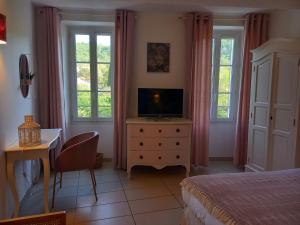 Hotels Hotel Restaurant Notre Dame : photos des chambres