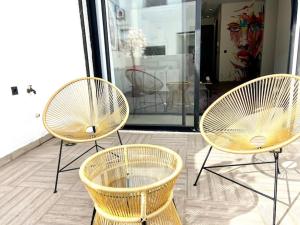 Metropolitan 19- 2 BEDROOMS with terrace NEW&SUNNY