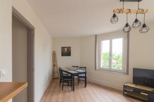 Appartements Superbe appartement avec Patio commun : photos des chambres