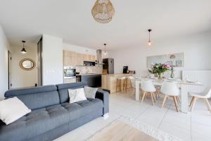 Appartements Au fil du Thiou - 2 bedrooms - Parking : photos des chambres