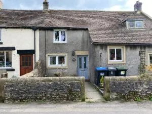 Primrose cottage - Cressbrook