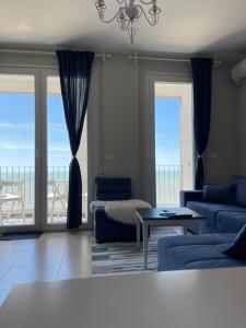 viki sea view apartment