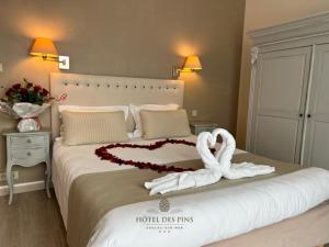 Hotels Hotel des Pins : photos des chambres