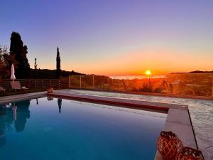 obrázek - Luxury Villa Makris with private heatable pool
