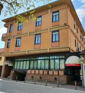 HOTEL PERLA - Bagnara di Romagna