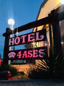 Hotel 4 Ases