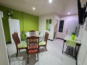 Fully-equipped 2-bedroom apartment in San José