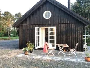 Country-living with a lovely view and own terrace, entrance and parking - Jyllinge