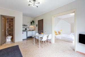 Psirri Place economy apartments centrally located