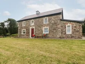 Oak Wood House - 格伦加里夫