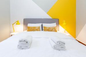 Acropolis Apartments