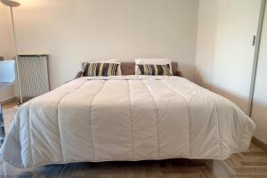 HENRI CAMILLE REAL ESTATE - Latour - Studio 150m Martinez