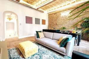 PALAZZO DEI SIGNORI LUXURY DESIGN LOFT APT with view, Florence