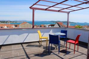 One bedroom apartement with sea view furnished terrace and wifi at Vodice