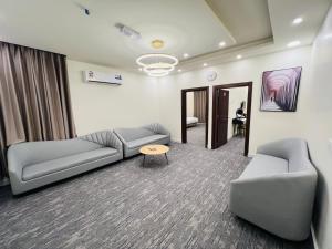 Falcon Grand Hotel