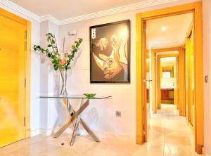 Mediterranean Swing - Acosta Apartment 4, Villa Padierna