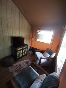 Glamour Glamping at little beach, fully heated