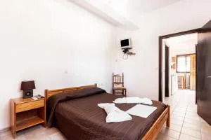 One Bedroom Apartment With Kitchenette# 12 A - Kouniádhoi