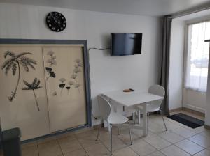 Appartements Studio 2 personnes en centre ville : photos des chambres