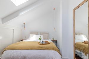 Living4Malaga Suite Flamingo Apartment