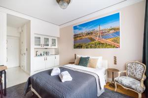 City CentreIn One Apartment by BookingHost