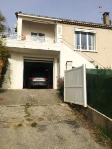 Maison de 3 chambres avec wifi a Manosque