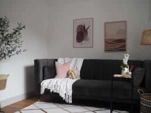 Hounds Gate Luxury Apartments by 1508 Stays