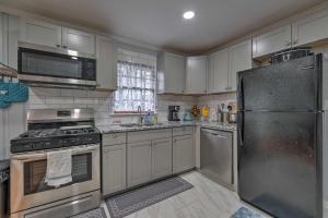 Marietta Family House with Game Room and Yard!