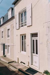Fishermens House In The Center And Near The Beach