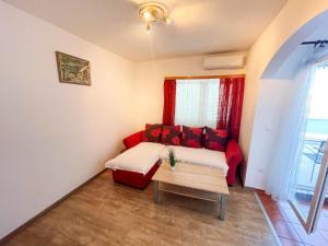 Apartment with Sea View in Jadranovo - 75 m² - Terrace