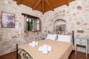 Strofilia Authentic Villas