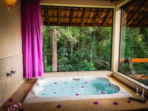 Pousada Toca da Onça