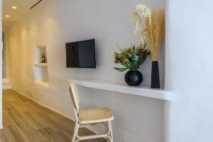 Katoi Suite (κατώι suite)