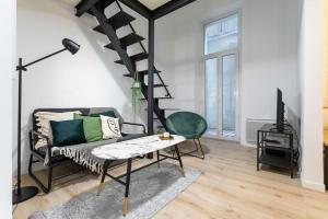 Appartements JOLIETTE - Charmant T4 avec terrasse : photos des chambres