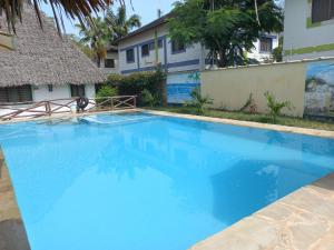 The New Muna House - 2 bedroom ensuite house.