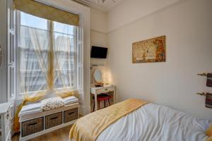 NEW Grade 2 historic flat in the heart of Chester