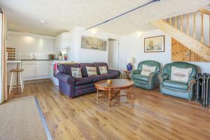 North West Sea View No 3