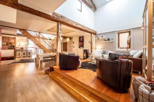 Appartements Loft Atypique Tournus : photos des chambres