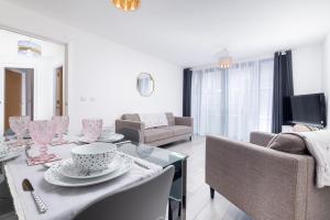 Fairytale 2 Bedroom Apartment City Centre Free Parking