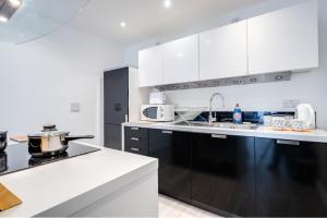 Fairytale 2 Bedroom Apartment City Centre Free Parking